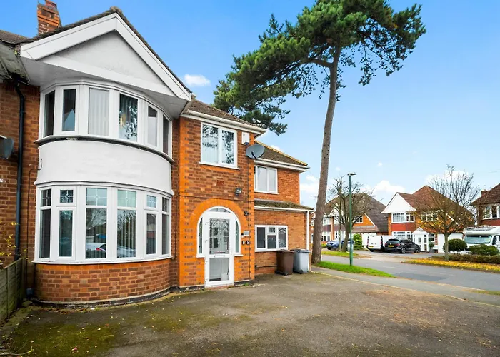 Modern 18 Guest Large Home In Solihull - Near Nec, Jlr, Hs2 And Bhx